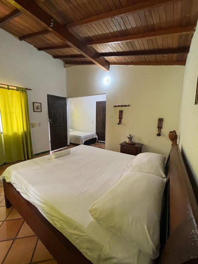 Hotel Candilejas Puerto Berrio Kültér fotó