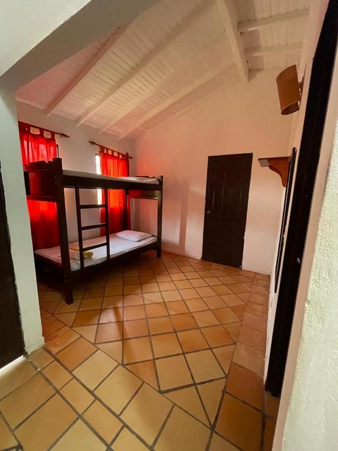 Hotel Candilejas Puerto Berrio Kültér fotó